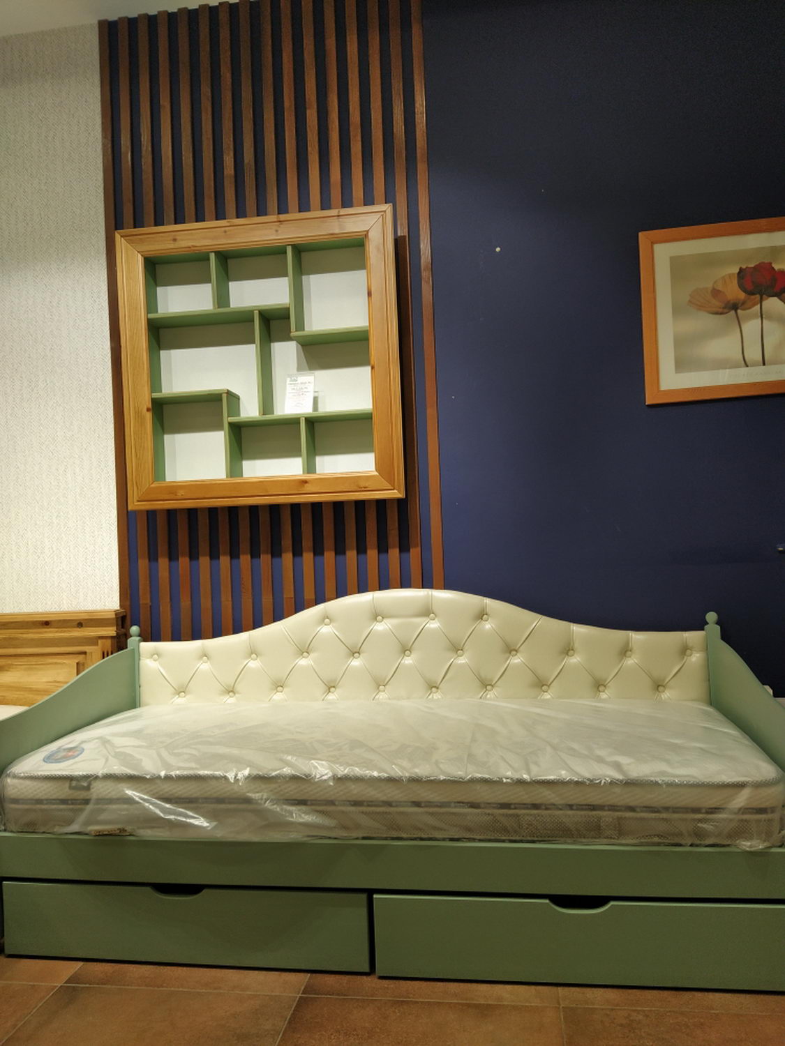 Тахта Айно №8 с мягким изголовьем с ящиками 900х2000