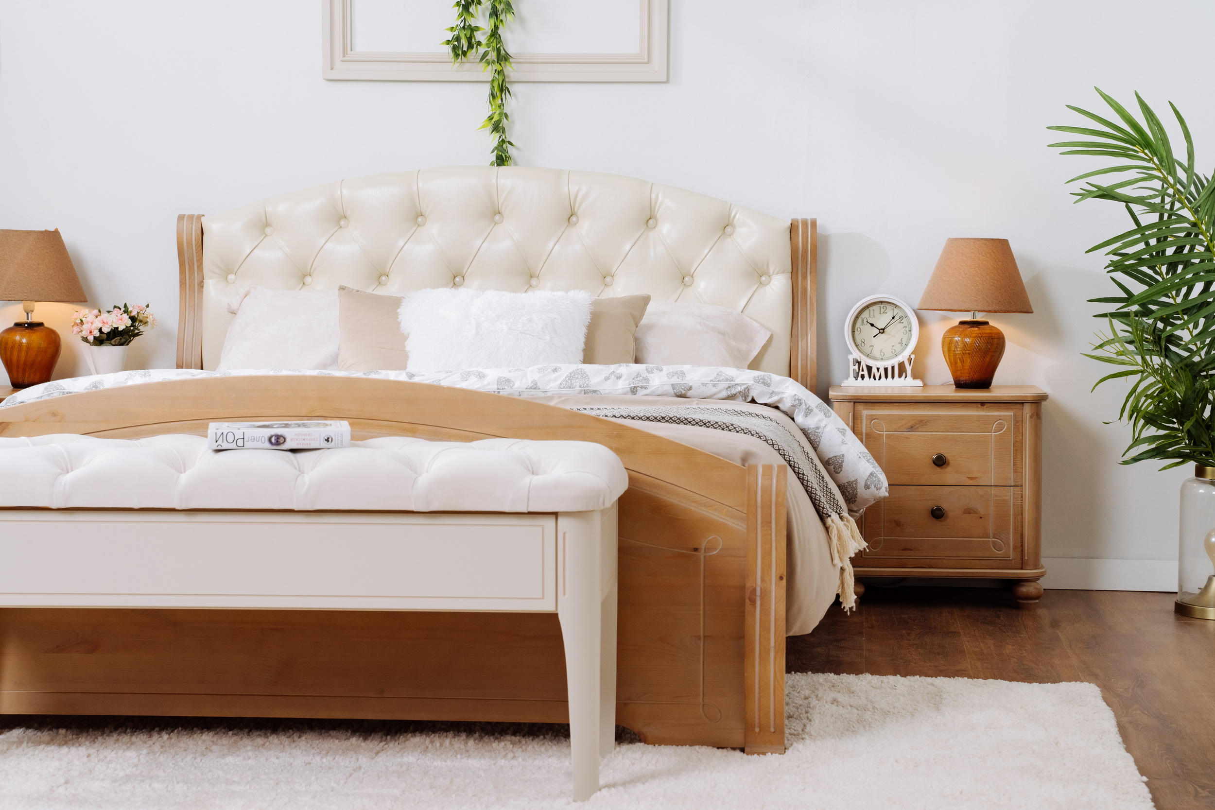 Кровать мягкая массив Бетти №51 800х1600