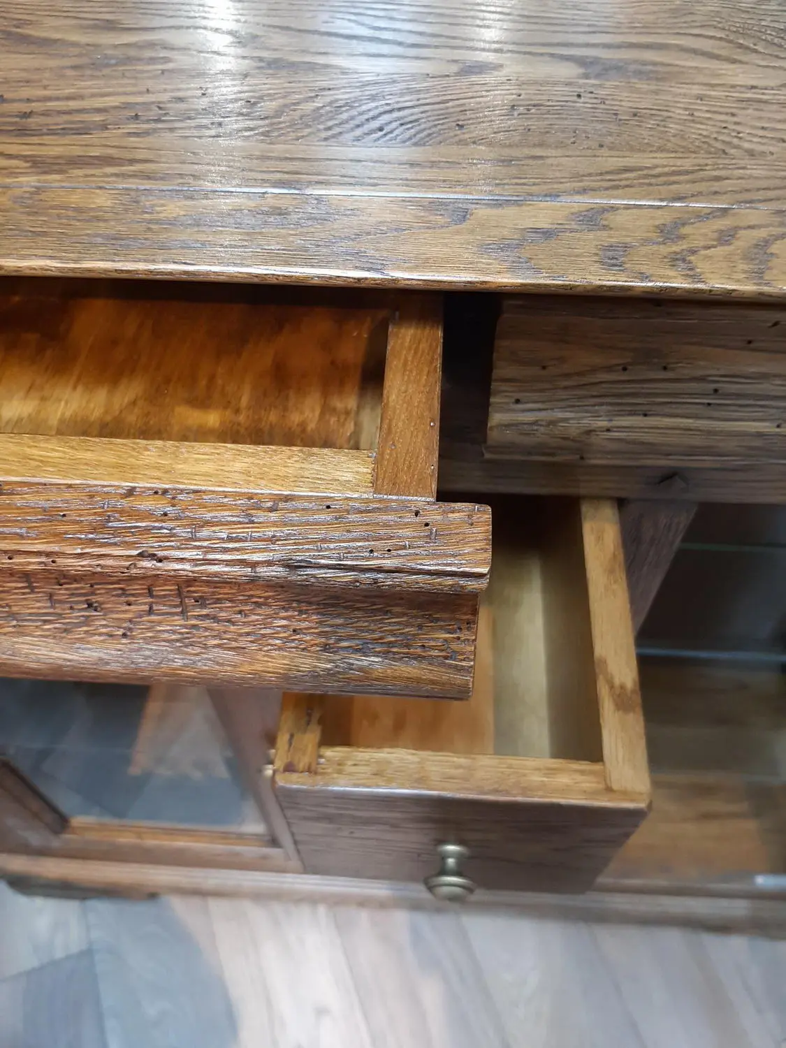 Комод с ящиками ольха Луи Филипп ОВ 06 (стекло)