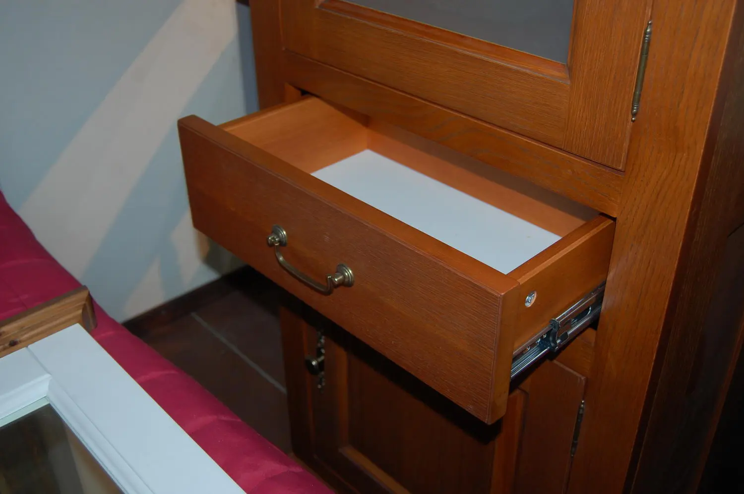 Сервант массив Бьерт 1-20 сосна