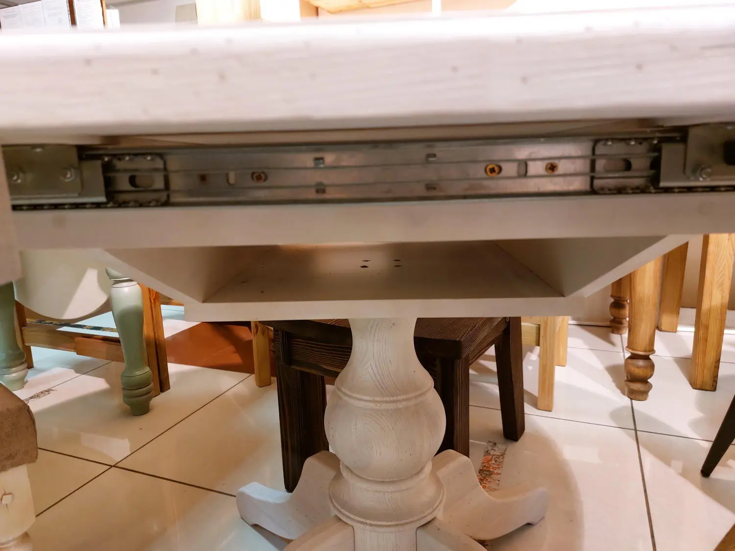 Стол круглый Луи Филипп обеденный ОВ 03 раскладной