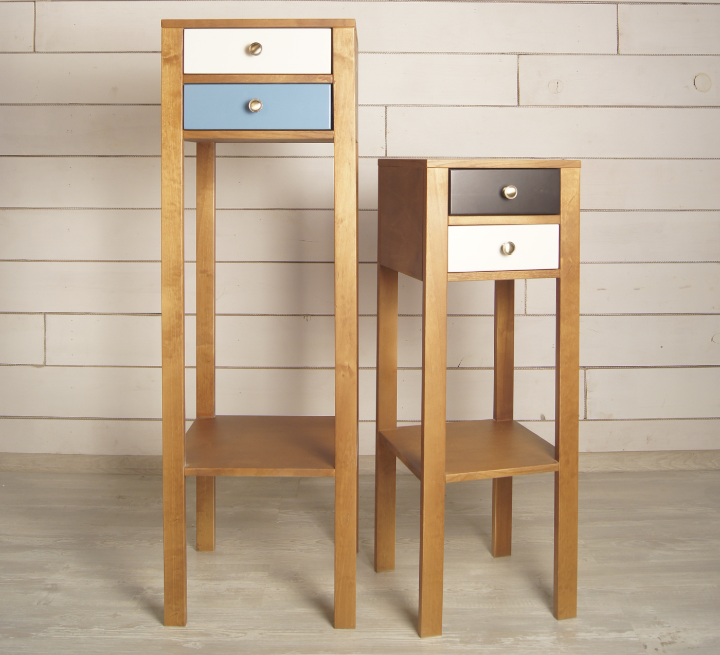 Деревянная низкая консоль с 2 ящиками "Aquarelle"