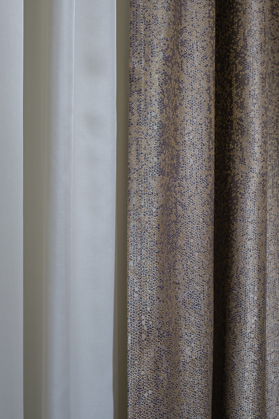 121GD-TEL05-PORT ZOL Портьера BARI золотая