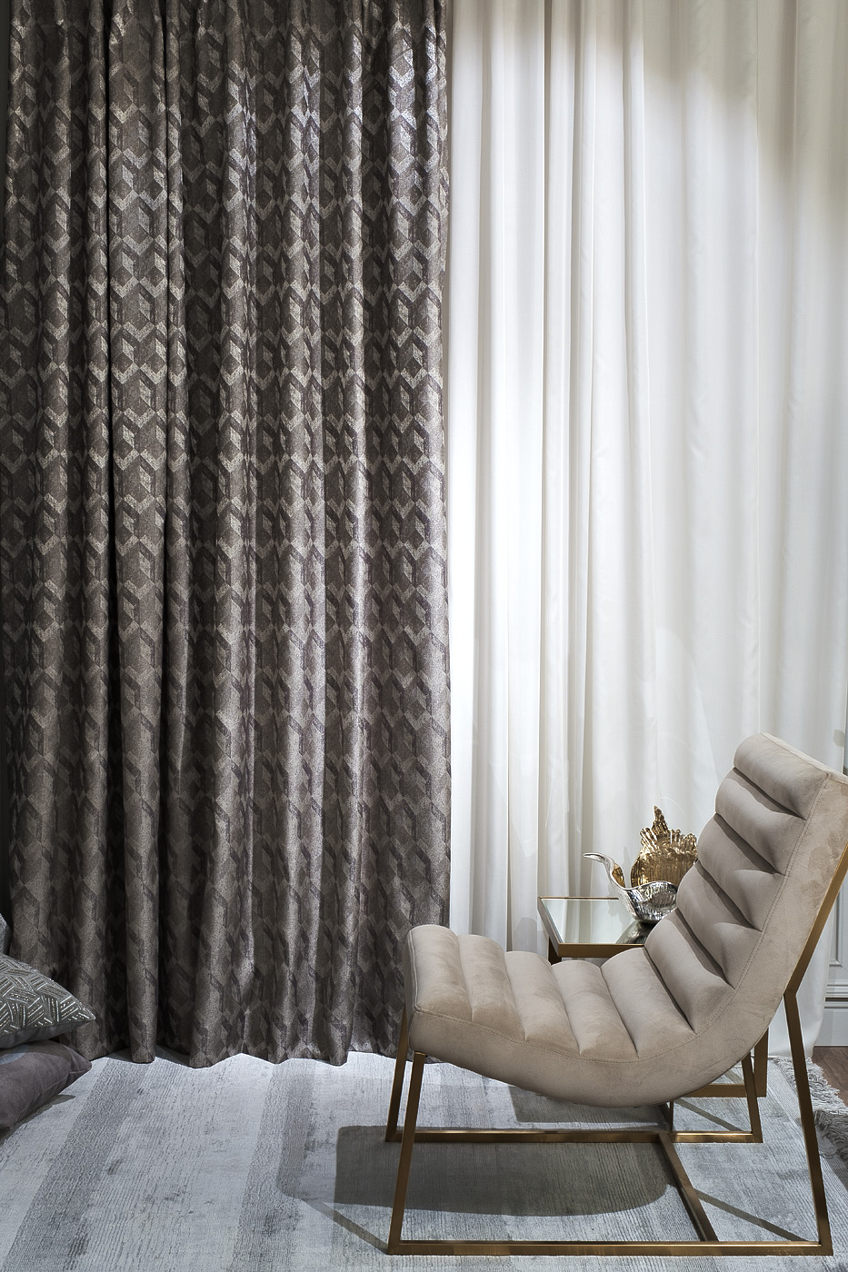 121GD-TON07-PORT SER Портьера MODENA серебряная 