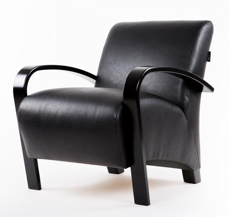 кресло Балатон Экокожа черный каркас Венге структура