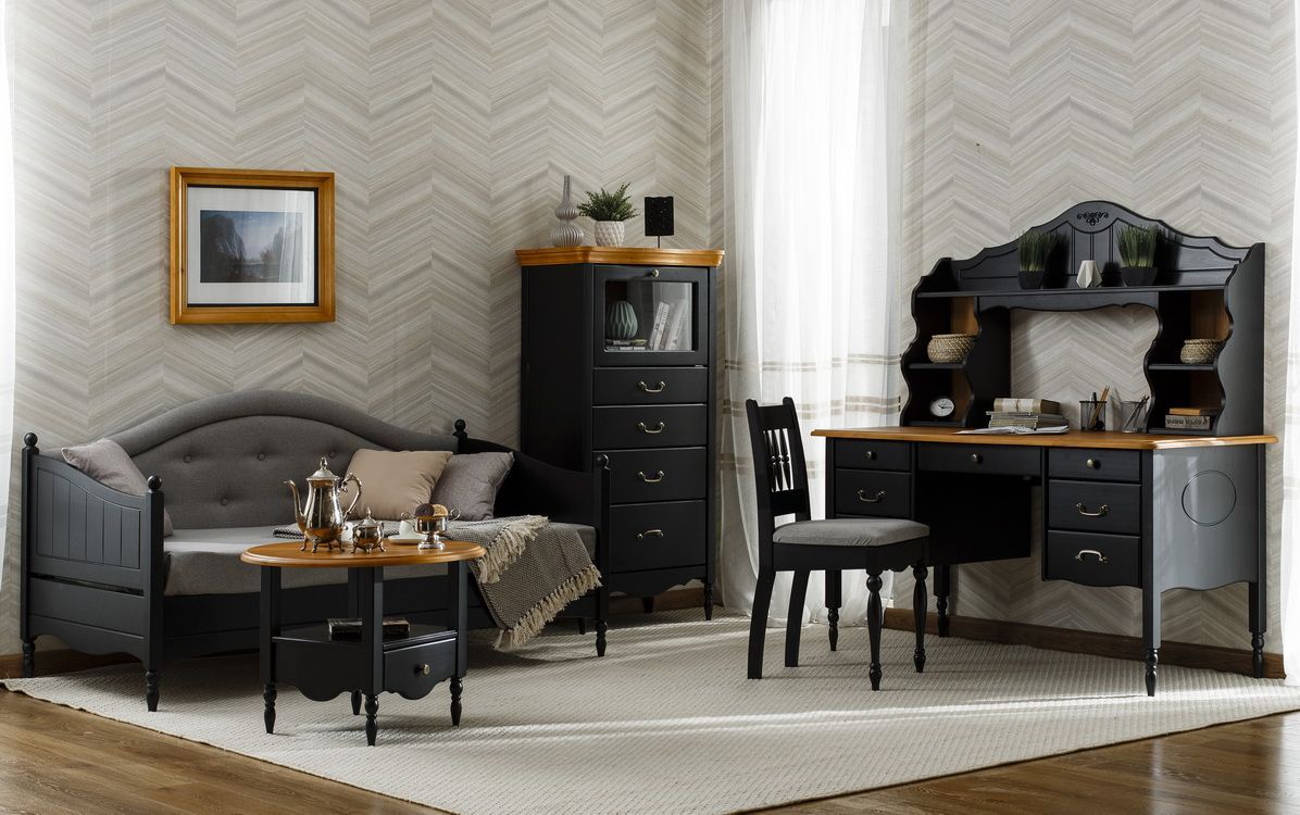 Кабинет Айно