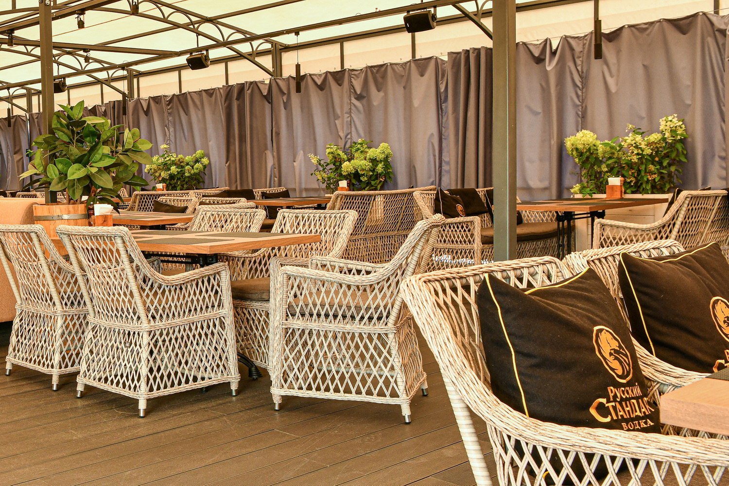 "Латтини" плетеное кресло из искусственного ротанга, цвет бежевый