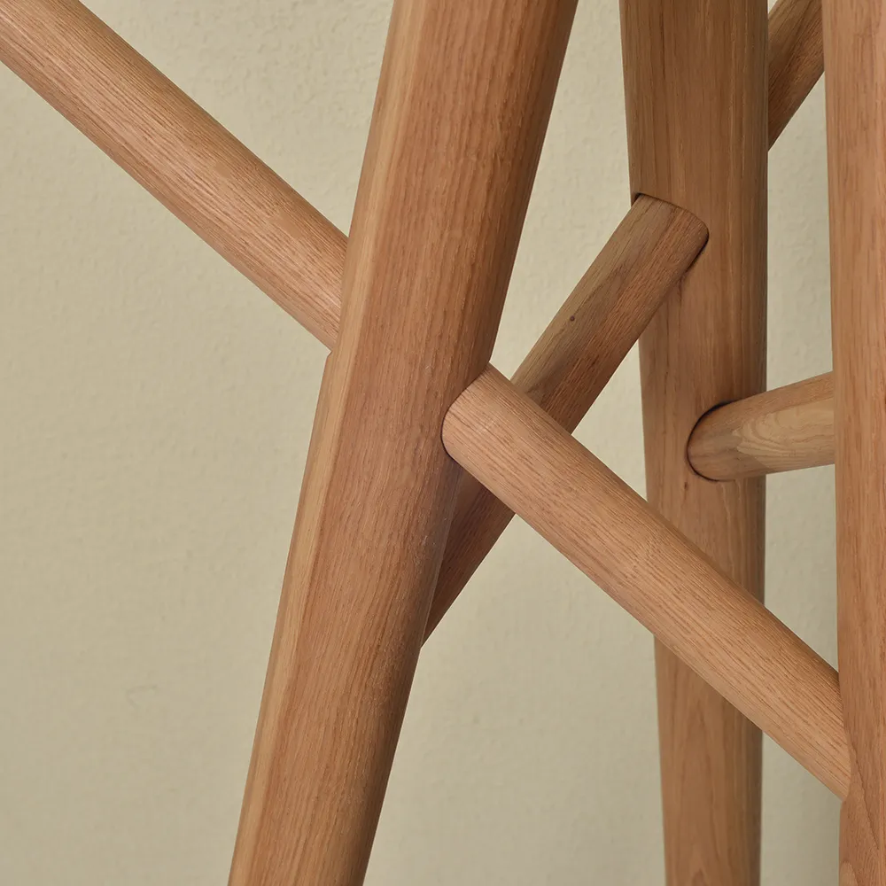 Вешалка для одежды Оле